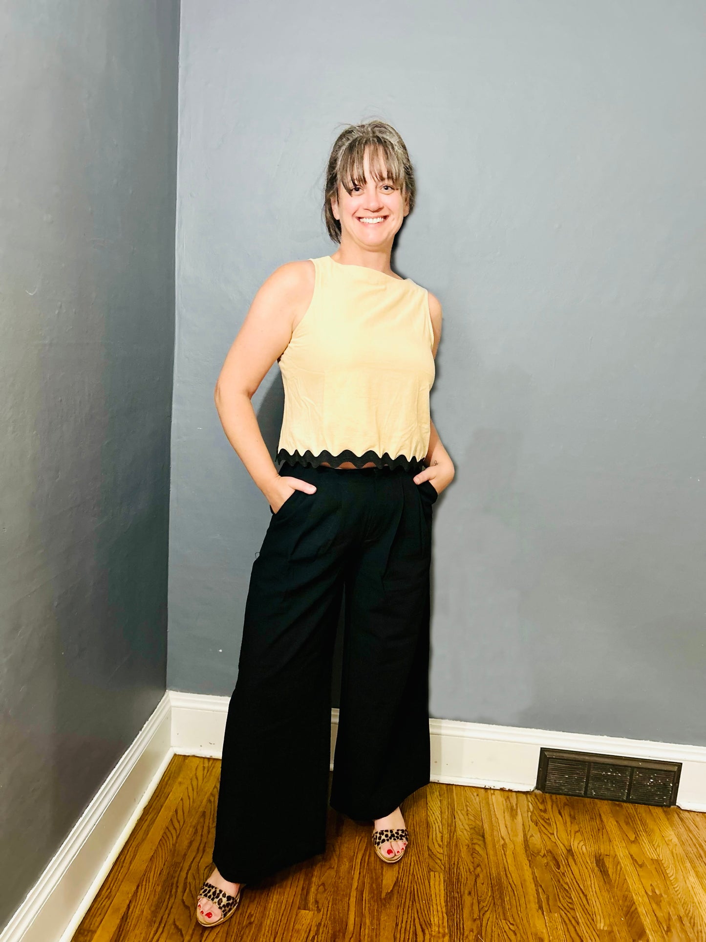 High Waisted Linen Blend Pleated Pants